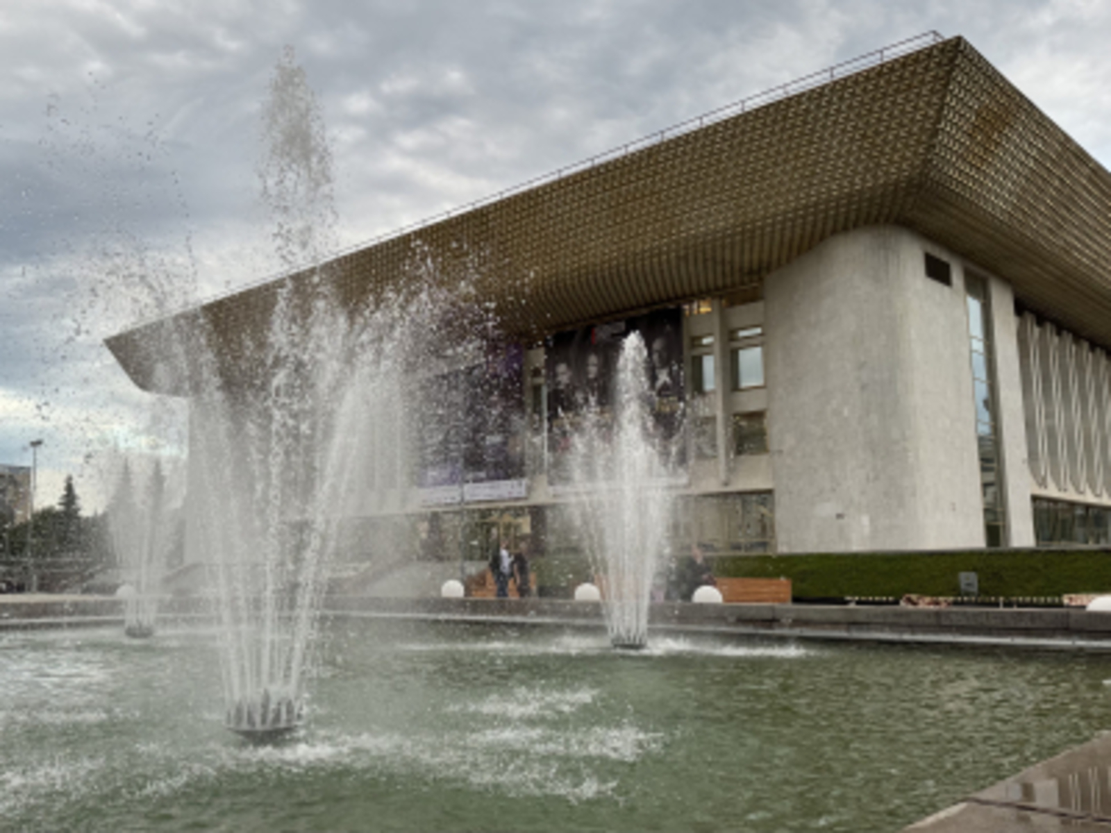 В Уфе показали спектакль о военном времени