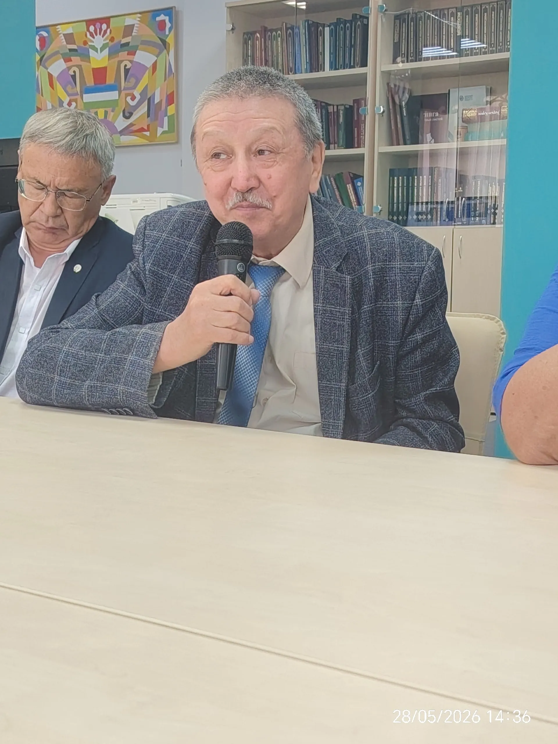 "Мөхәмәтша Буранғолов. Тормошо һәм ижады" китабының исем туйы үтте