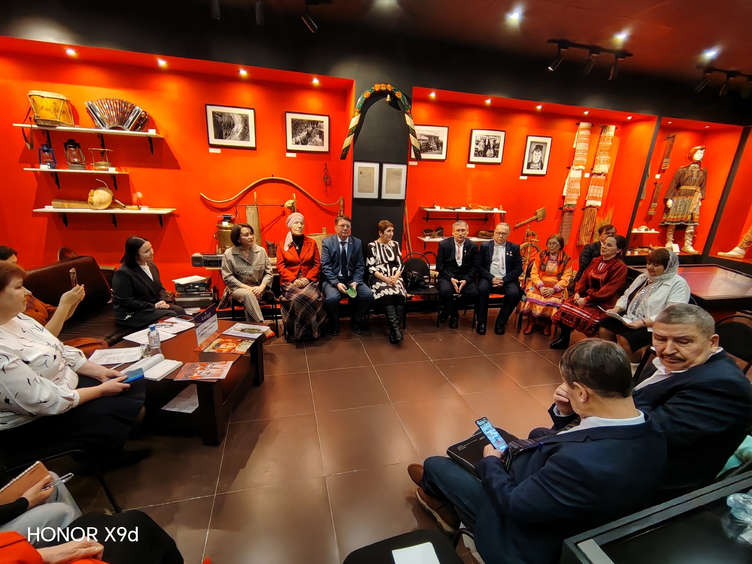 “Башҡортостан ҡыҙы” “Ҡатын-ҡыҙ биләмәһе” проектында