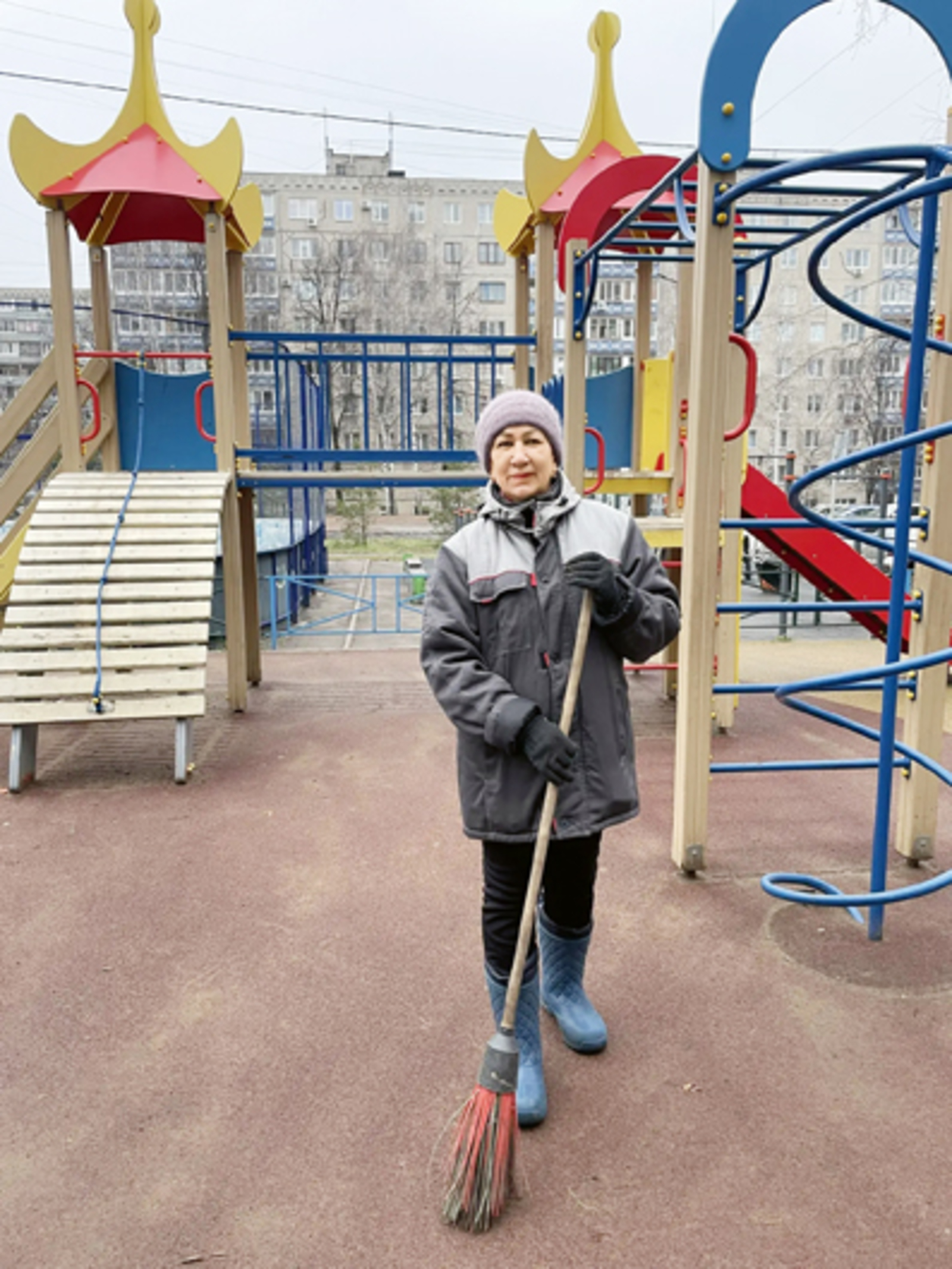 ҠАТЫН-ҠЫҘ – ИР-АТ ҺӨНӘРЕНДӘ Ҡала хужабикәһе