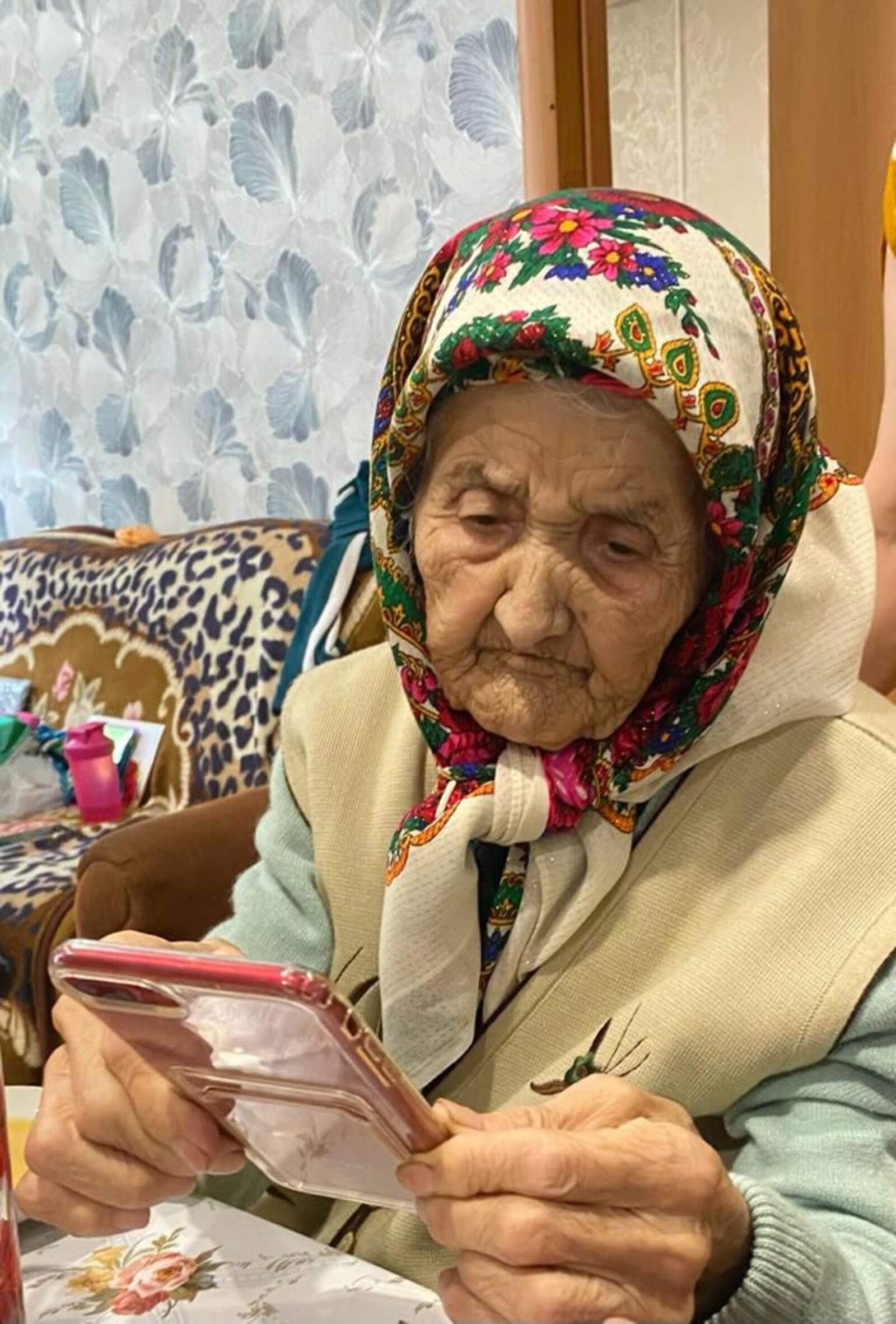 ЯРАЛЫ БӘХЕТ (хикәйәт). Зәйтүнә Айытбаева