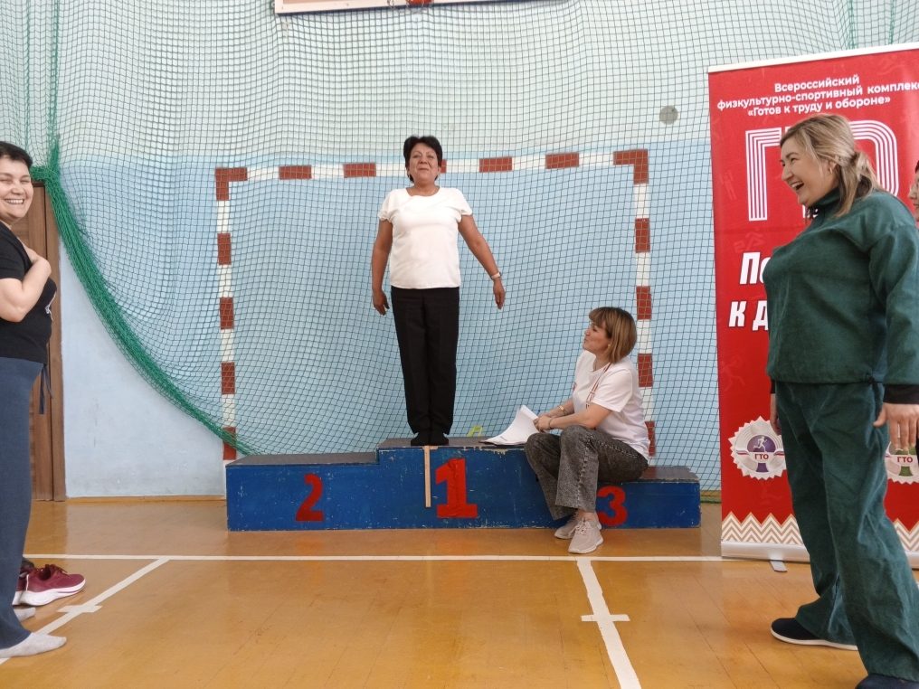 Байназар мәктәбе филиалдары менән берлектә ГТО нормативтары тапшырҙы.