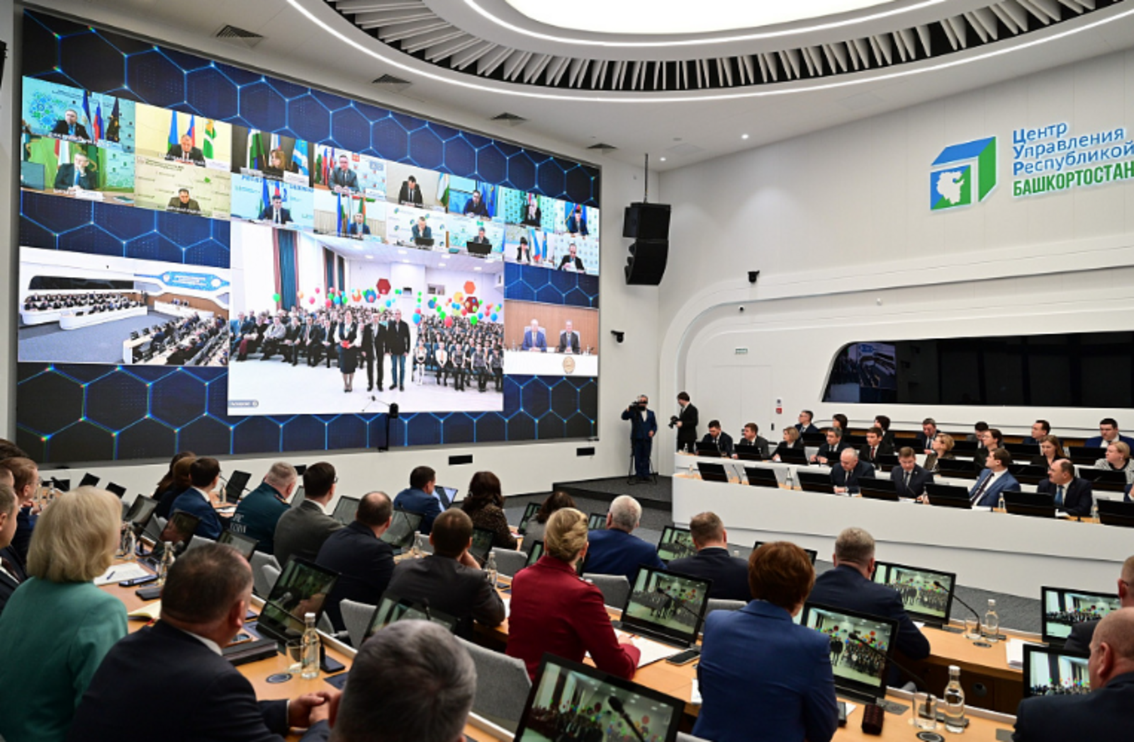 В Абзелиловском районе открыли новую полилингвальную школу