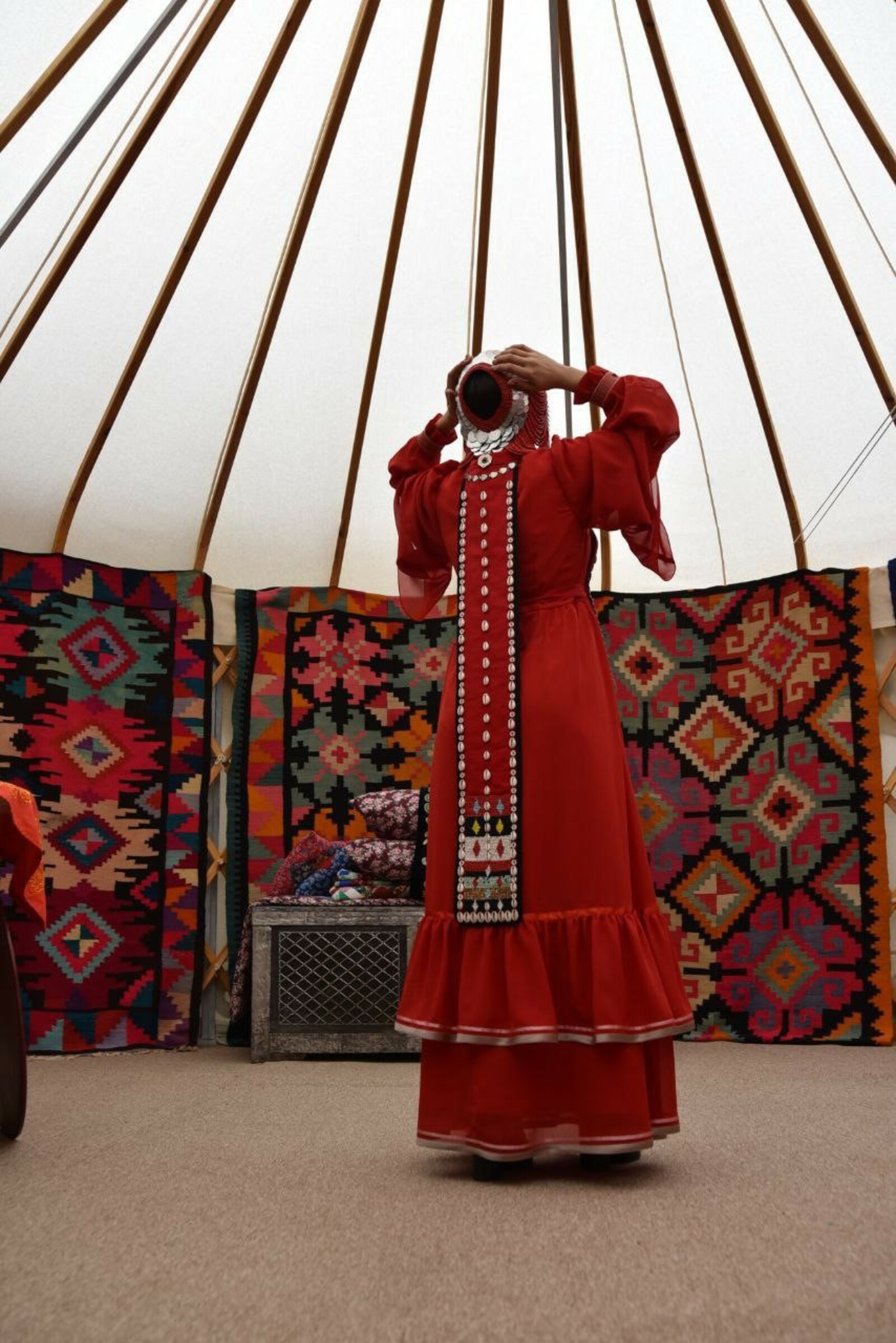 ҮГӘЙ ӘСӘЙ. Хикәйә. Миләүшә Ҡаһарманова