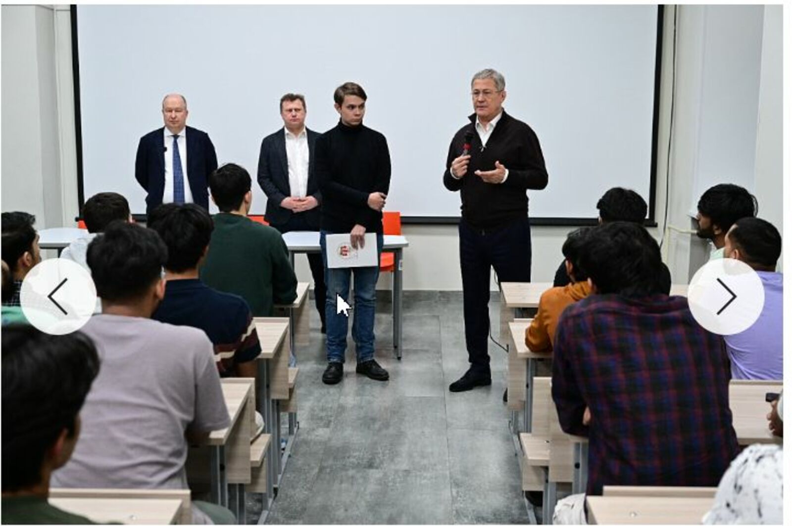 В РБ принимают меры по усилению охраны образовательных учреждений