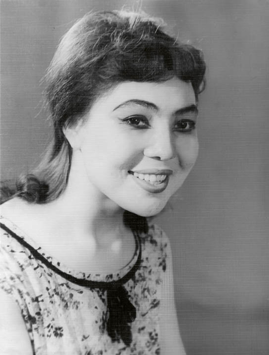 Халҡым гәүһәре Дәүер символы