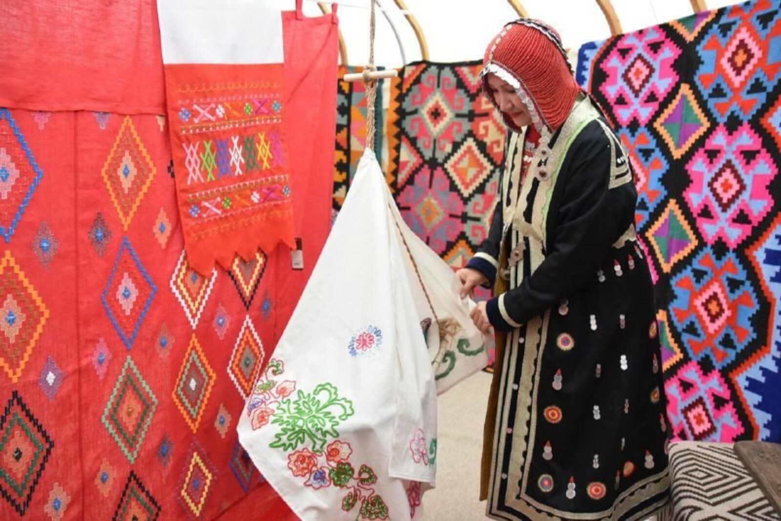 Әсә йөрәге – әүлиә. Хикәйә. Гөлсирә Ғиззәтуллина. БАШЫ.