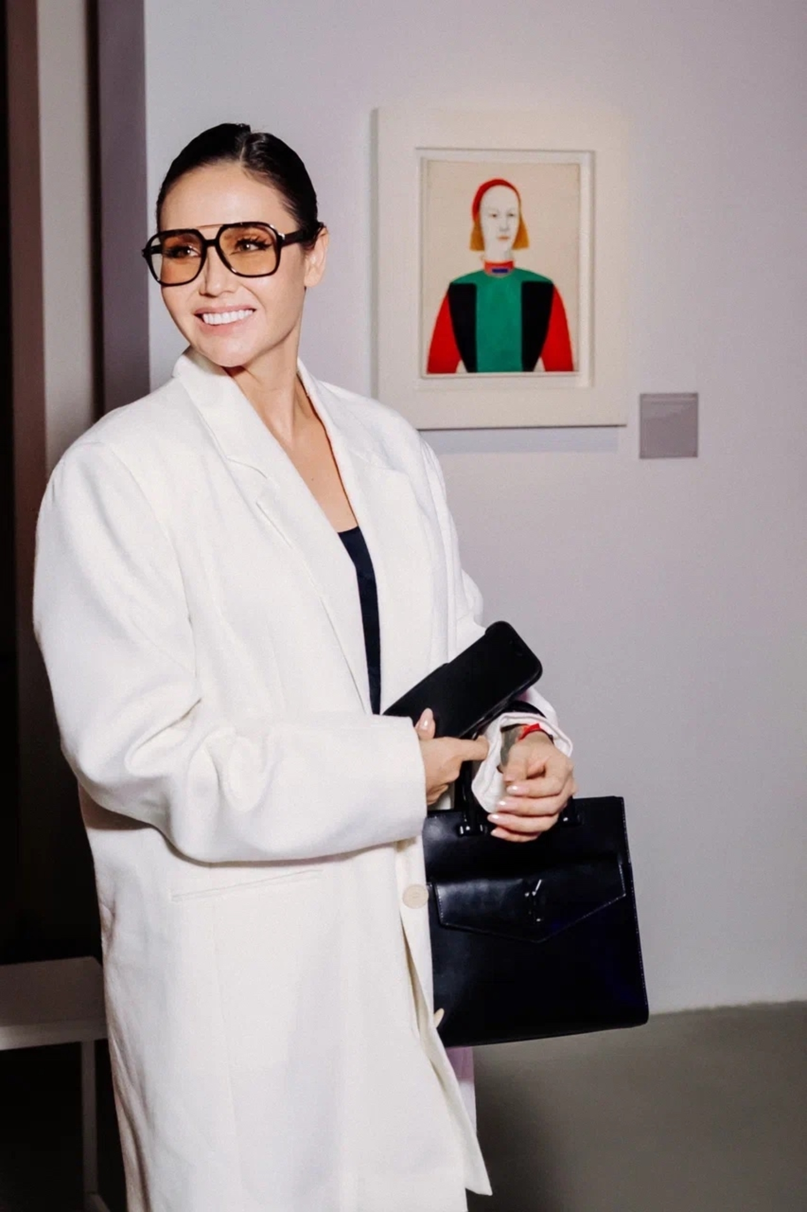 Ләйсән Үтәшева өсөнсөгә әсәй булырға йыйына!