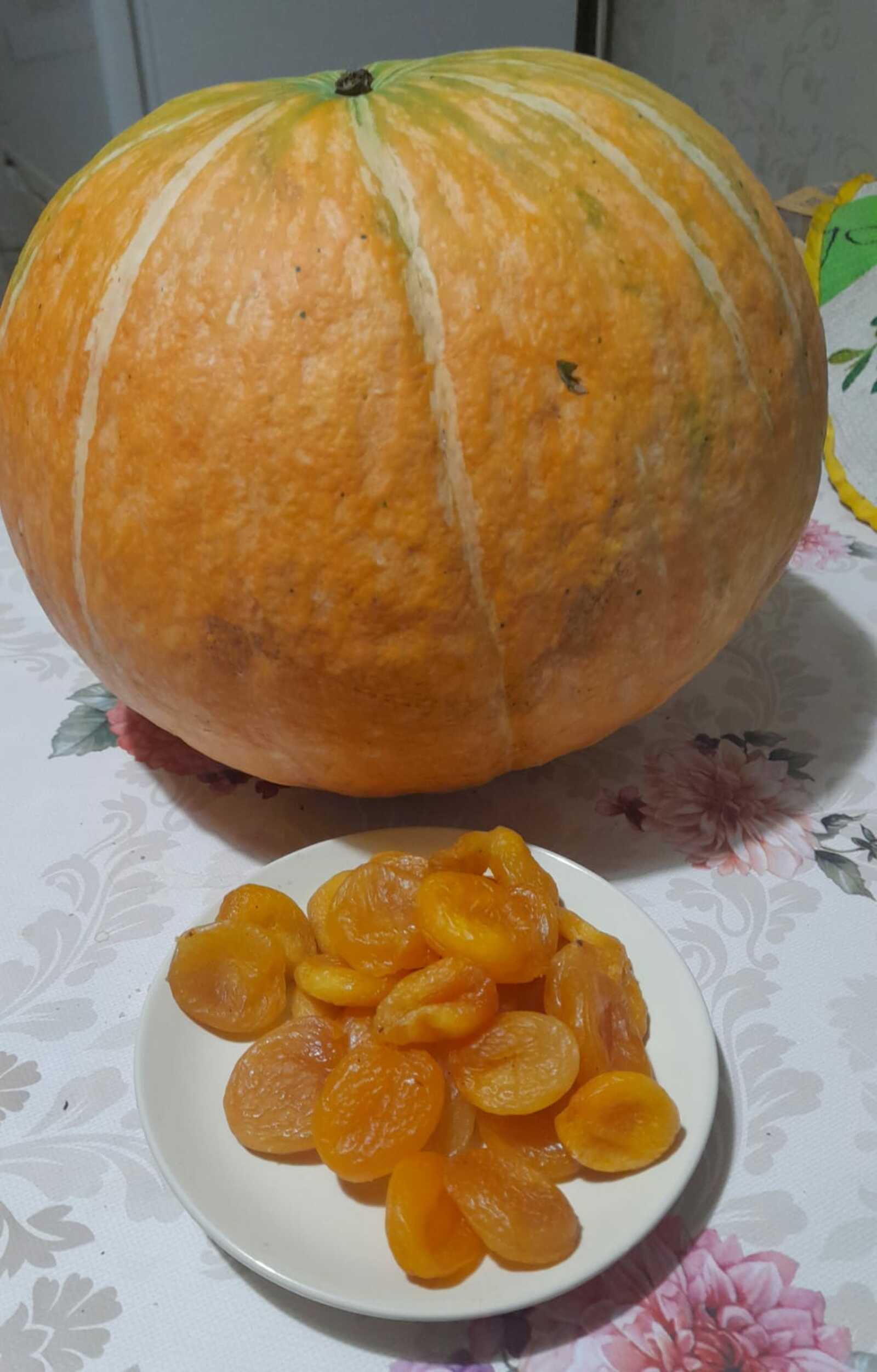 Варенье с курагой из тыквы