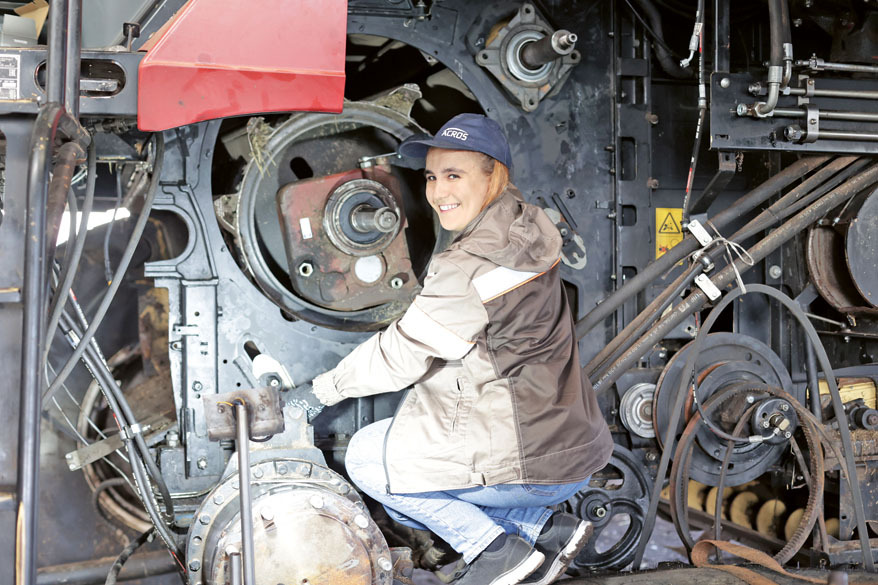 Техникаға йән өрөүсе Әлиә