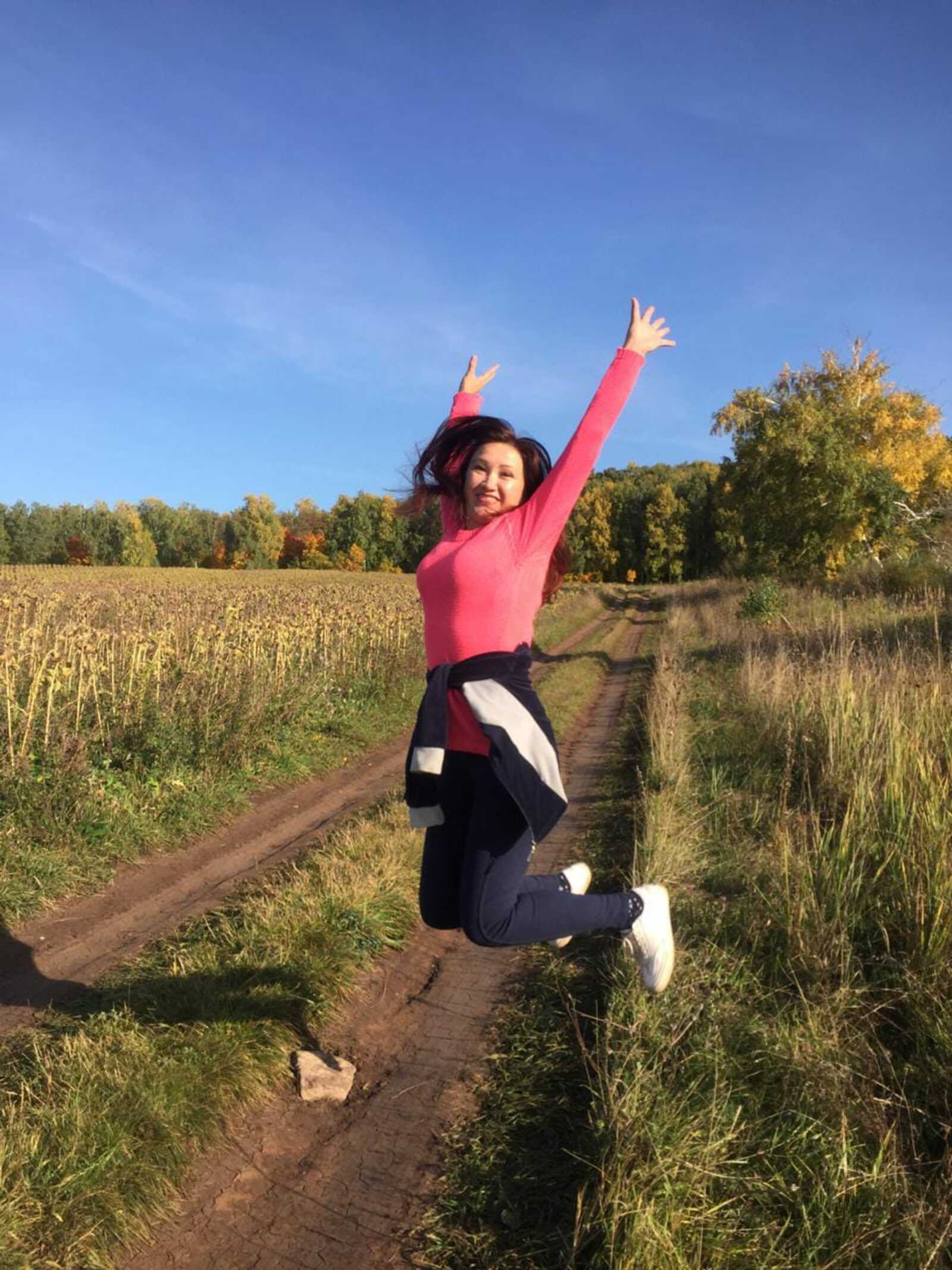 Һибелә сәскә. Хикәйә. Ғаян Лоҡманов.