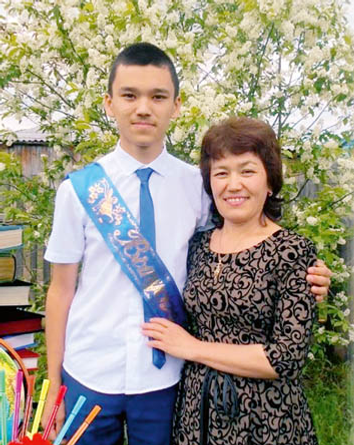 Һалдат әсәһе Үлемдән көслө кешеләр