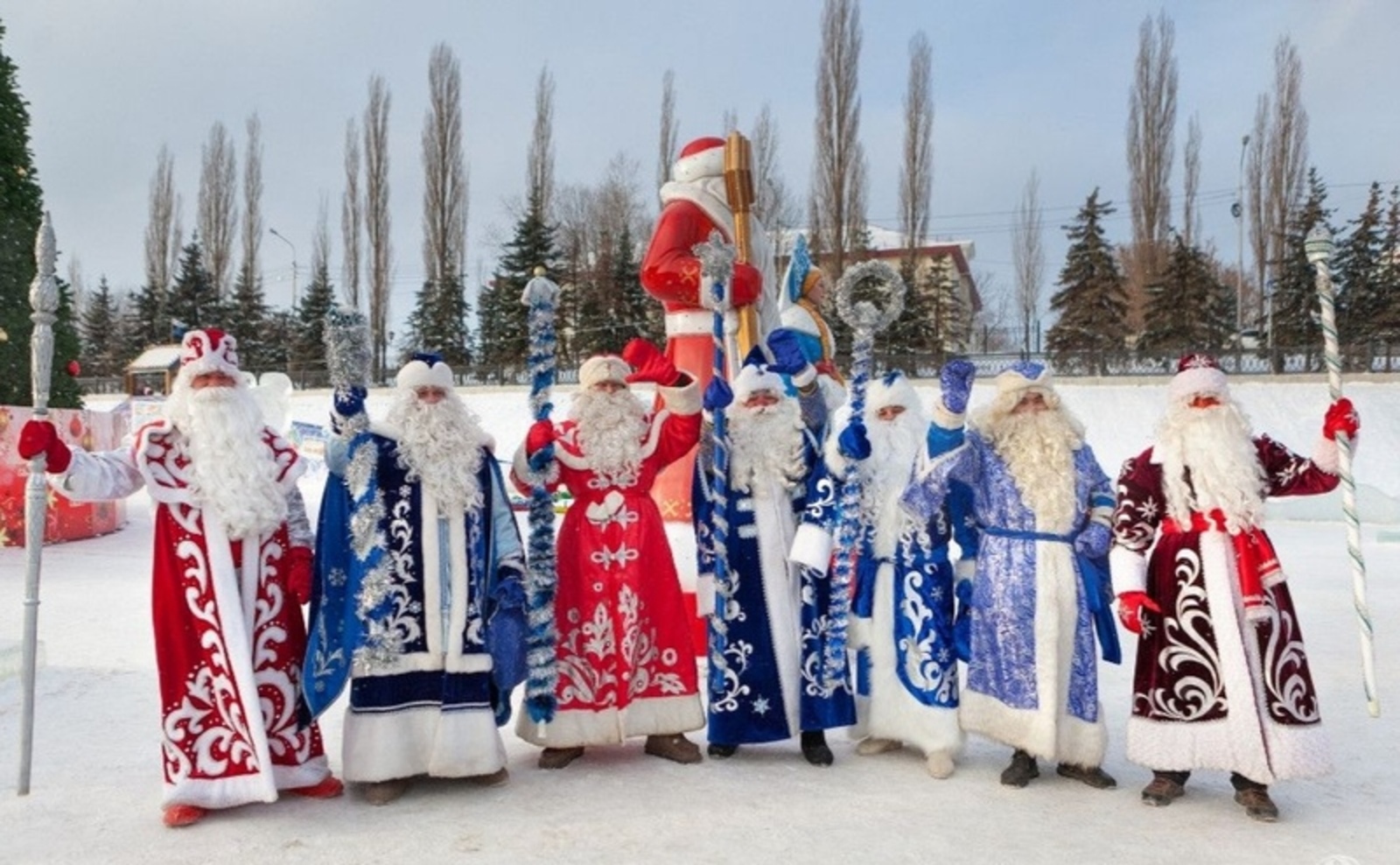 Парад Дедов Морозов в Уфе пройдет на Набережной реки Белой