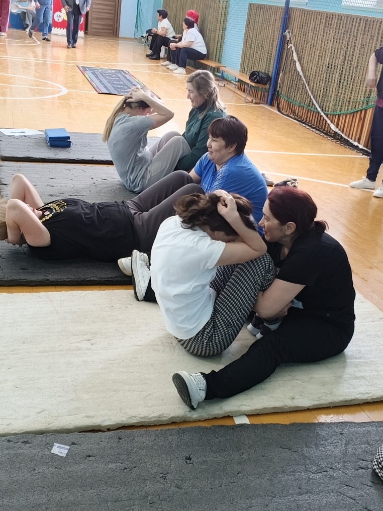 Байназар мәктәбе филиалдары менән берлектә ГТО нормативтары тапшырҙы.