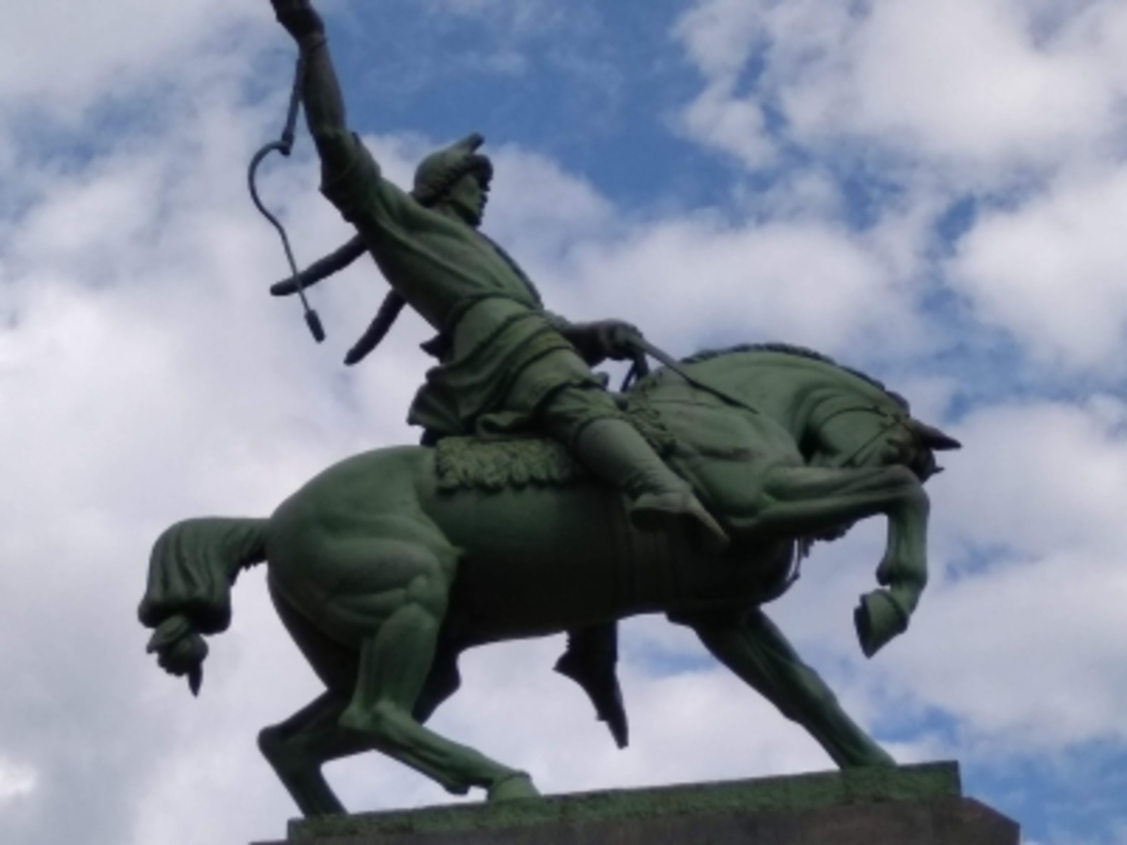 САЛАУАТТЫҢ РУС ҠЫҘЫН АЛҒАНЫ. Легенда.