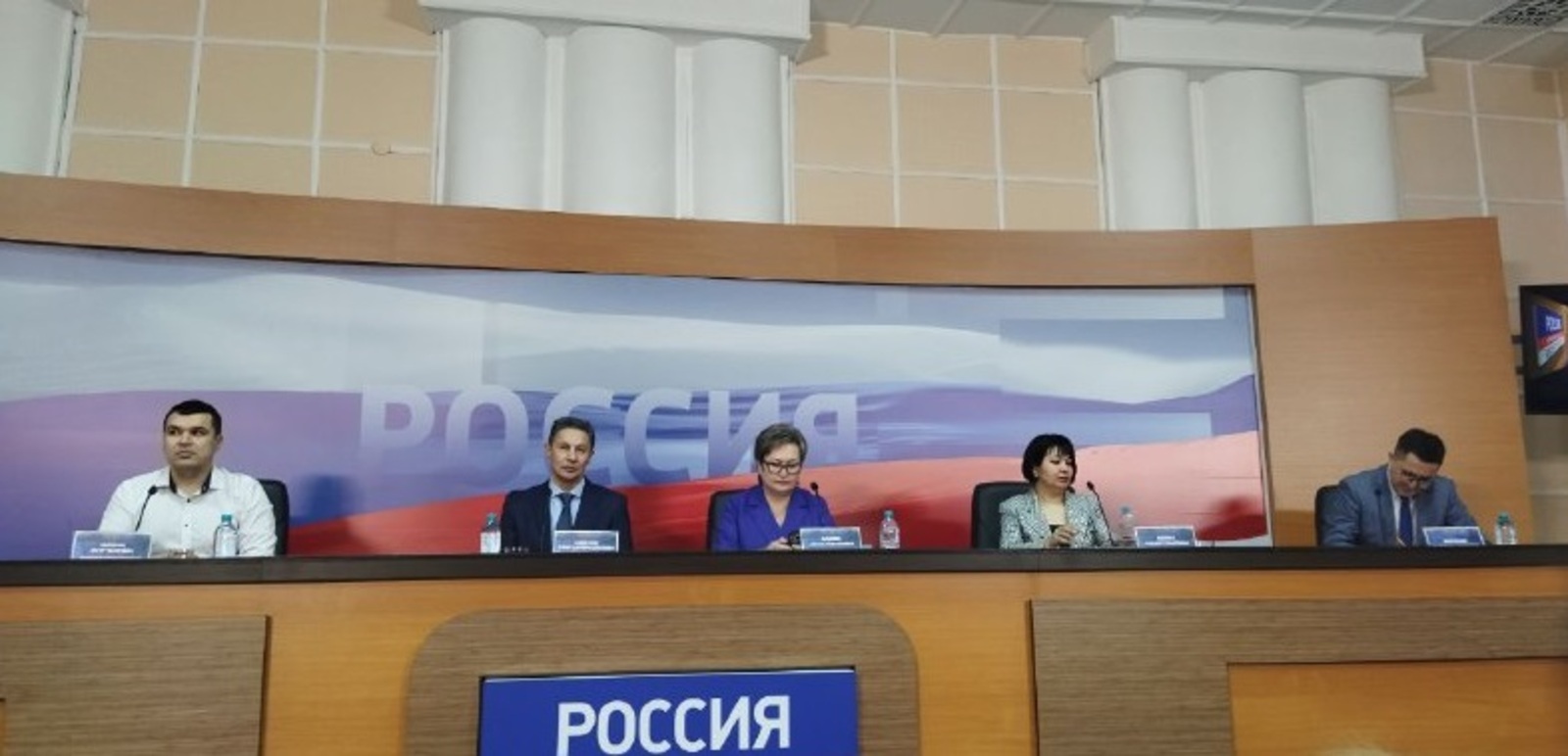 Китапхананың олуғ юбилейы