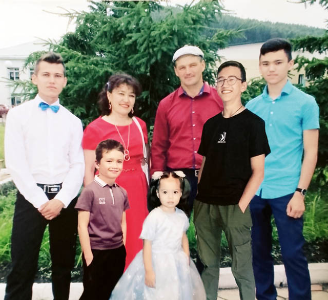 Һалдат әсәһе Үлемдән көслө кешеләр