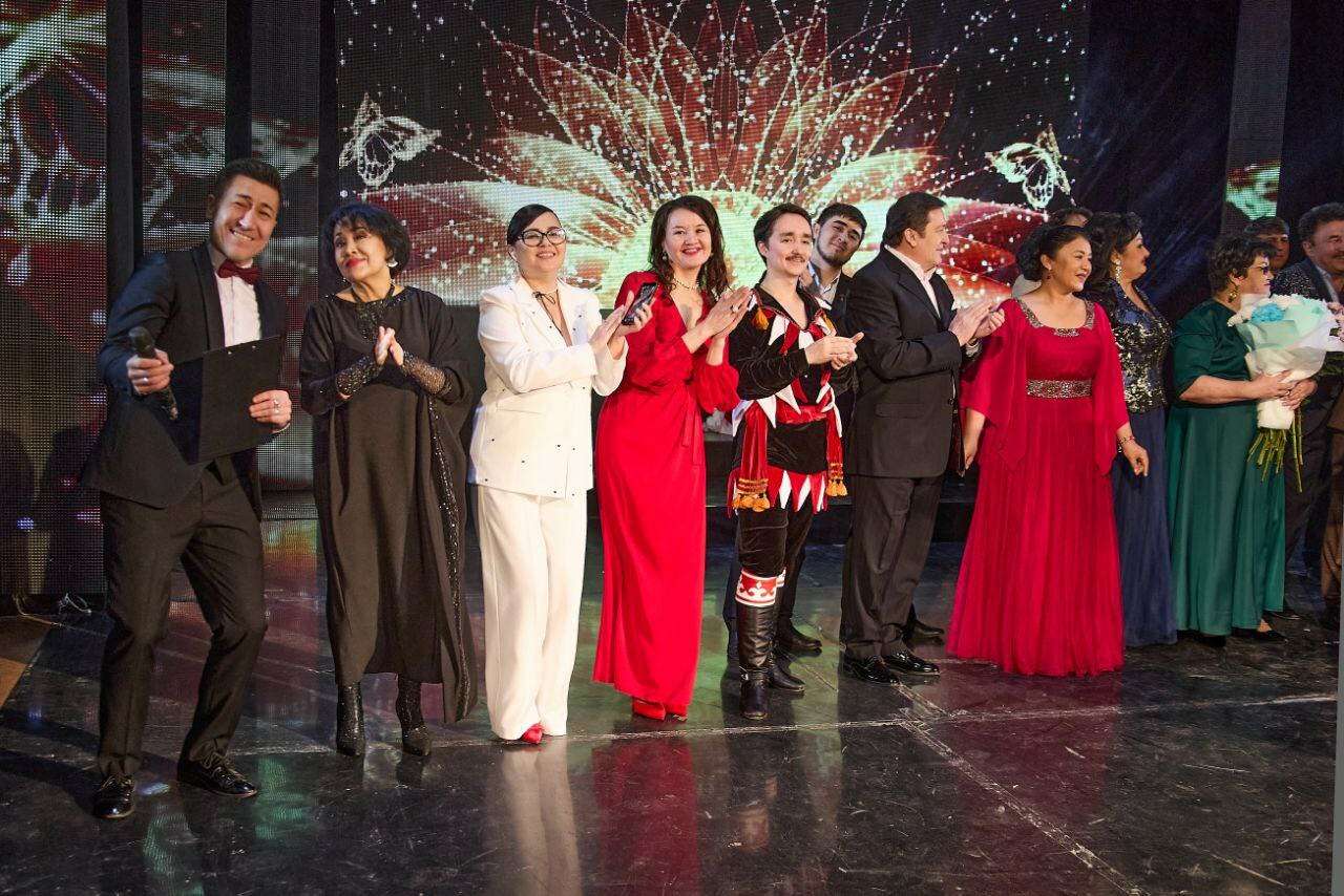 “Кешеләргә һоҡланам”